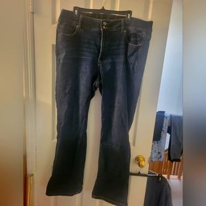 Wide leg, stretchy jeans, high waisted Bin A